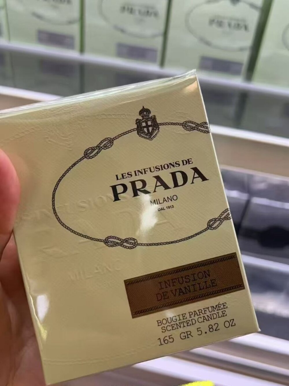NIB PRADA  Infusion de Vanille Candle
